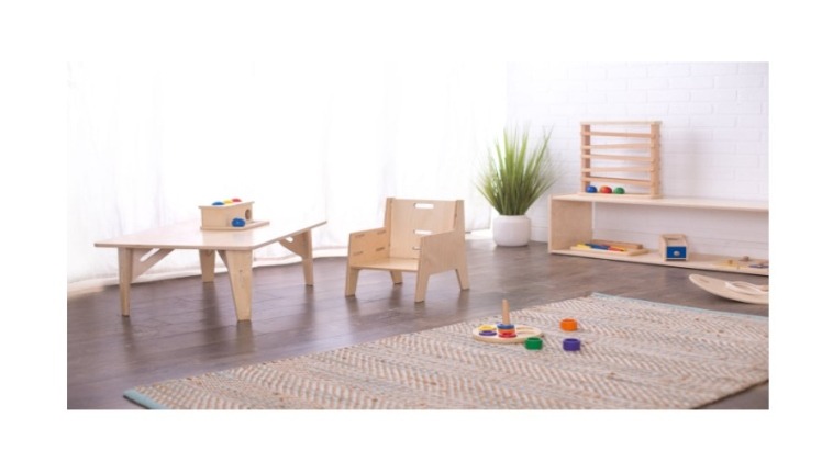 The Advantages of Childrens Table and Chairs Set1