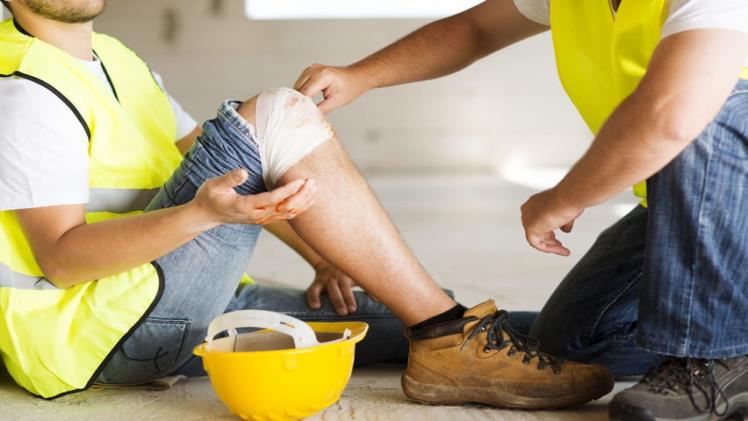 What Should You Do If You Are Injured on a Construction Site?